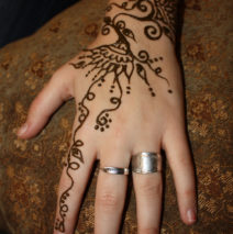 Henna Hand
