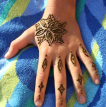 Henna Hand