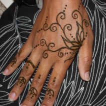 Henna Hand