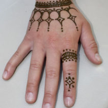 Henna Hand