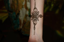 Henna Wrist 7