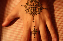 Hand